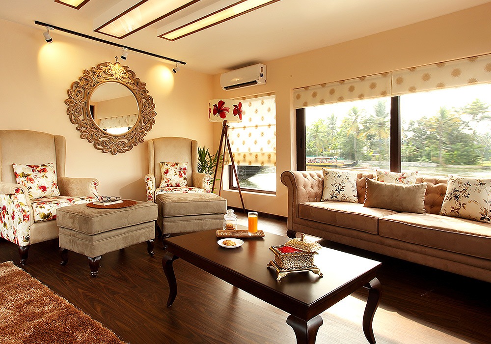 Complete guide to a 3 days 2 nights stay in a luxury houseboat in Alleppey.